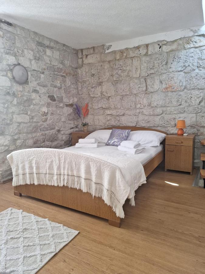 Apartment Tonka Trogir Exterior foto
